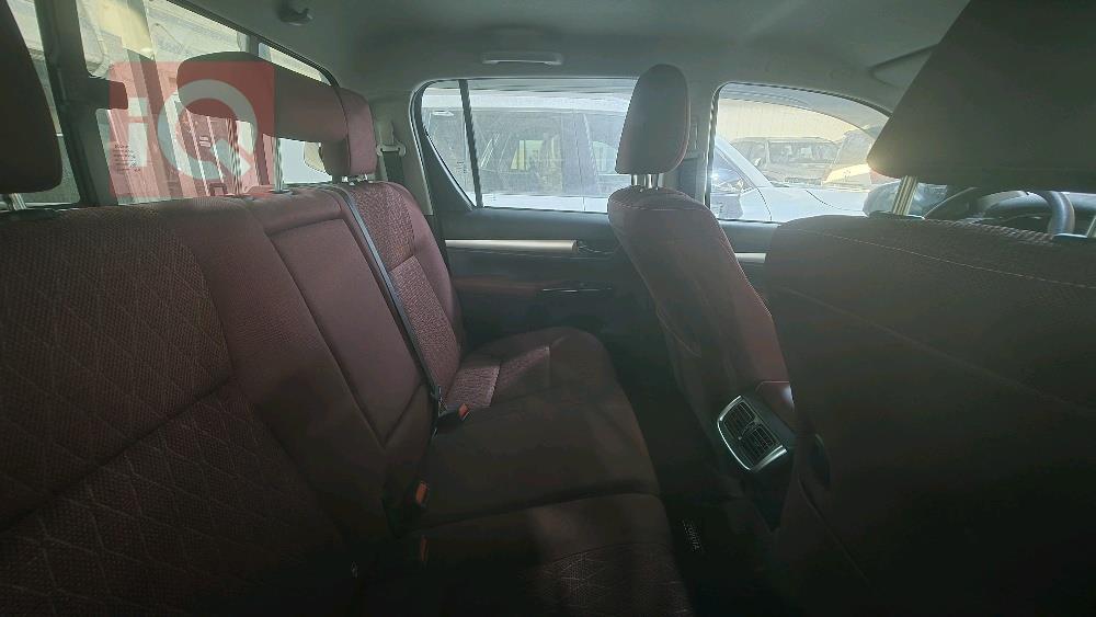 تويوتا هايلوكس